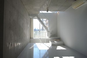 代々木上原,眺望抜群の屋上付きデザイナーズメゾネット【賃貸/SOHO可】