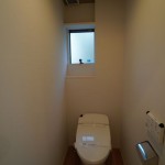 1階トイレ(内装)