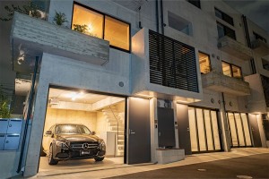 愛車と暮らす、等々力の立体空間【賃貸/世田谷区/ガレージ付き/～26万/75㎡以上】