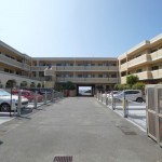 外観(駐車場側から)(外観)