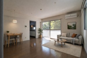 上野毛,緑の森に隣接するゆとりの低層マンション【賃貸/世田谷区/～20万/65㎡以上】