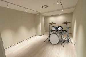 広尾,音楽とデザインが響き合う新築レジデンス【賃貸/SOHO可/オフィス可/楽器可/渋谷区/～40万/50㎡以上】