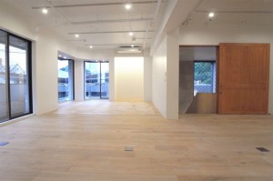 永田町,都心の大型デザインリノベオフィスのメゾネットプラン【賃貸/オフィス/千代田区/～165万/180㎡以上】