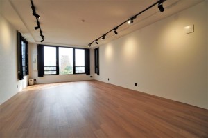 南青山,フィットネス系にもお薦めな最高立地のデザイン物件【賃貸/オフィス/店舗】