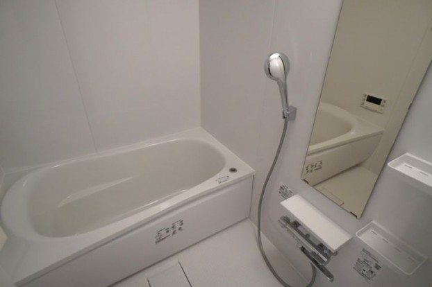 rbhnm402_8