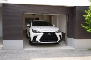 目黒区碑文谷 ― ガレージ付きメゾネットで叶える上質な暮らし【賃貸/ペット可/目黒区/～35万/80㎡以上】※お申込み中になります