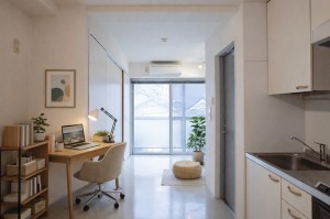 牛込神楽坂,階段がつなぐ、余白を楽しむワンルーム【賃貸/SOHO可/オフィス可/新宿区/～12万/20㎡以上】