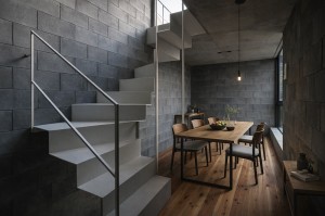 アトリエに大型バイクのガレージに!!多様なミニマルライフを過ごせるデザイナーズ長屋(ルーフバルコニー付き)【賃貸/SOHO可/ペット可/～13万/30㎡以上】※先行入居申し込みが入っています