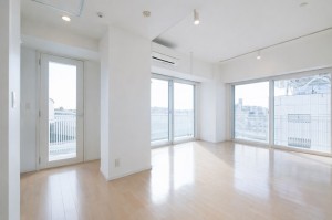 池尻大橋,L字バルコニーが開く、都会の窓【賃貸/目黒区/～22万/35㎡以上】